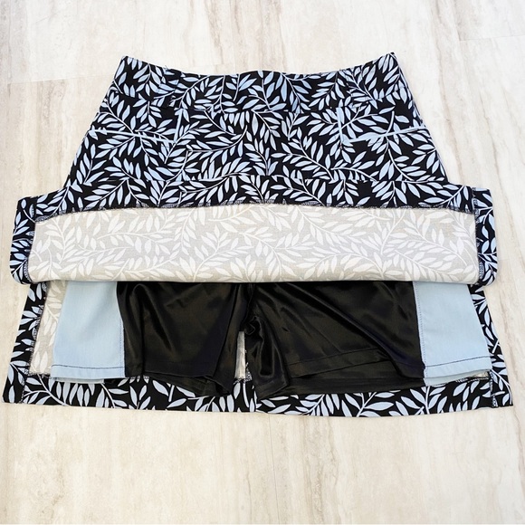 Sport Haley Tennis Golf Skort Athletic Size 4 - Picture 3 of 7
